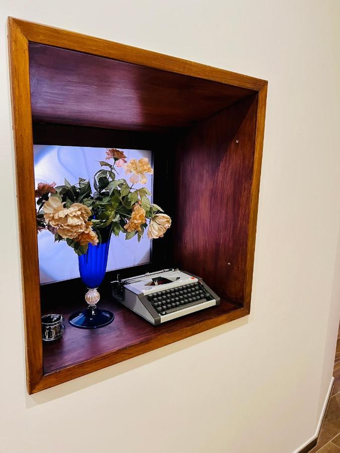 B&B Letterario Palazzo Pistocchi Teramo Luaran gambar